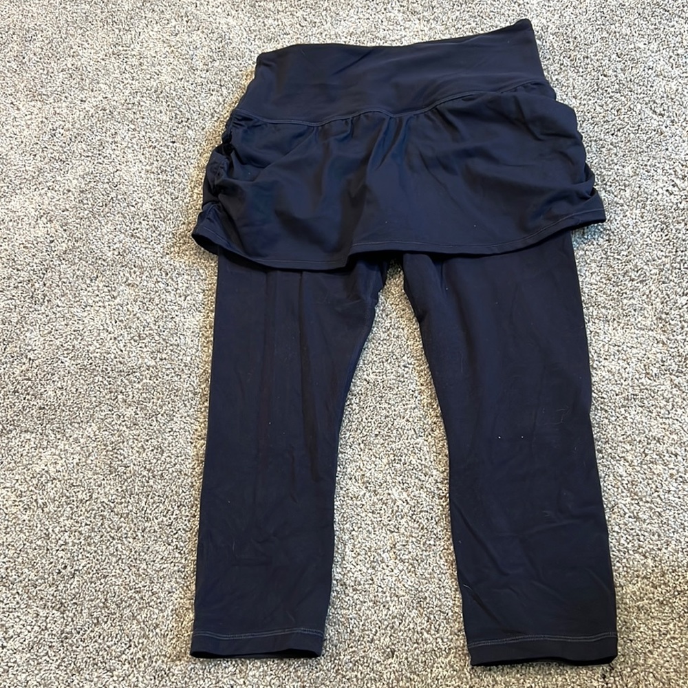 NWOT Elation 2-in-1 Capri